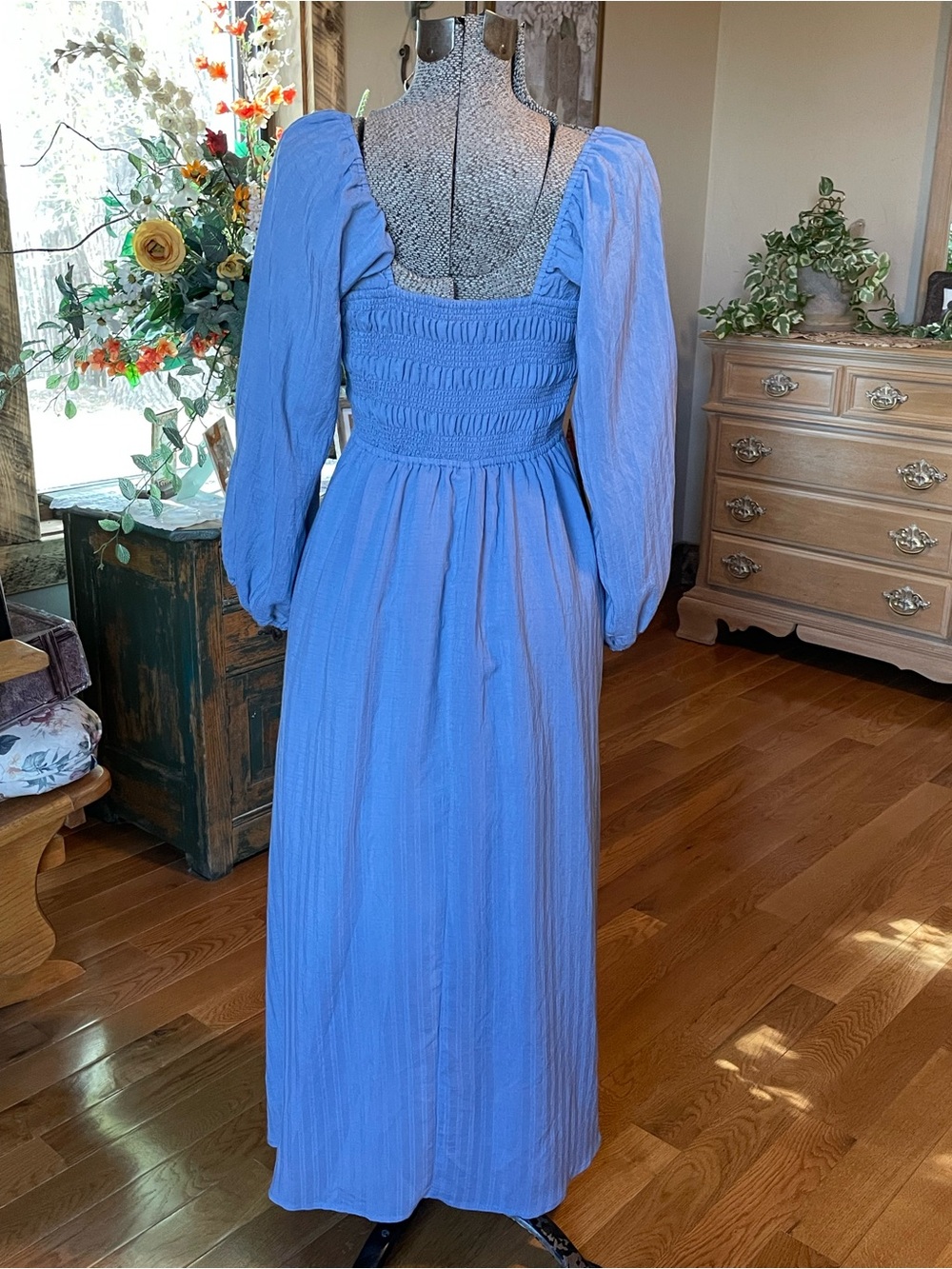 Smocked Maxi Dress with Ruffled Square Neckline - Picture 3 of 15